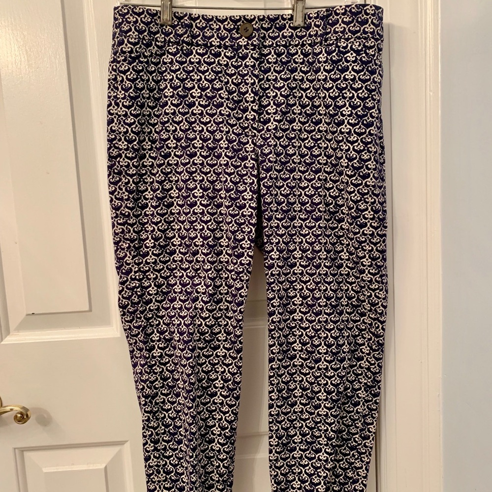 Talbots Navy/White Pattern Capris 6p - image 1